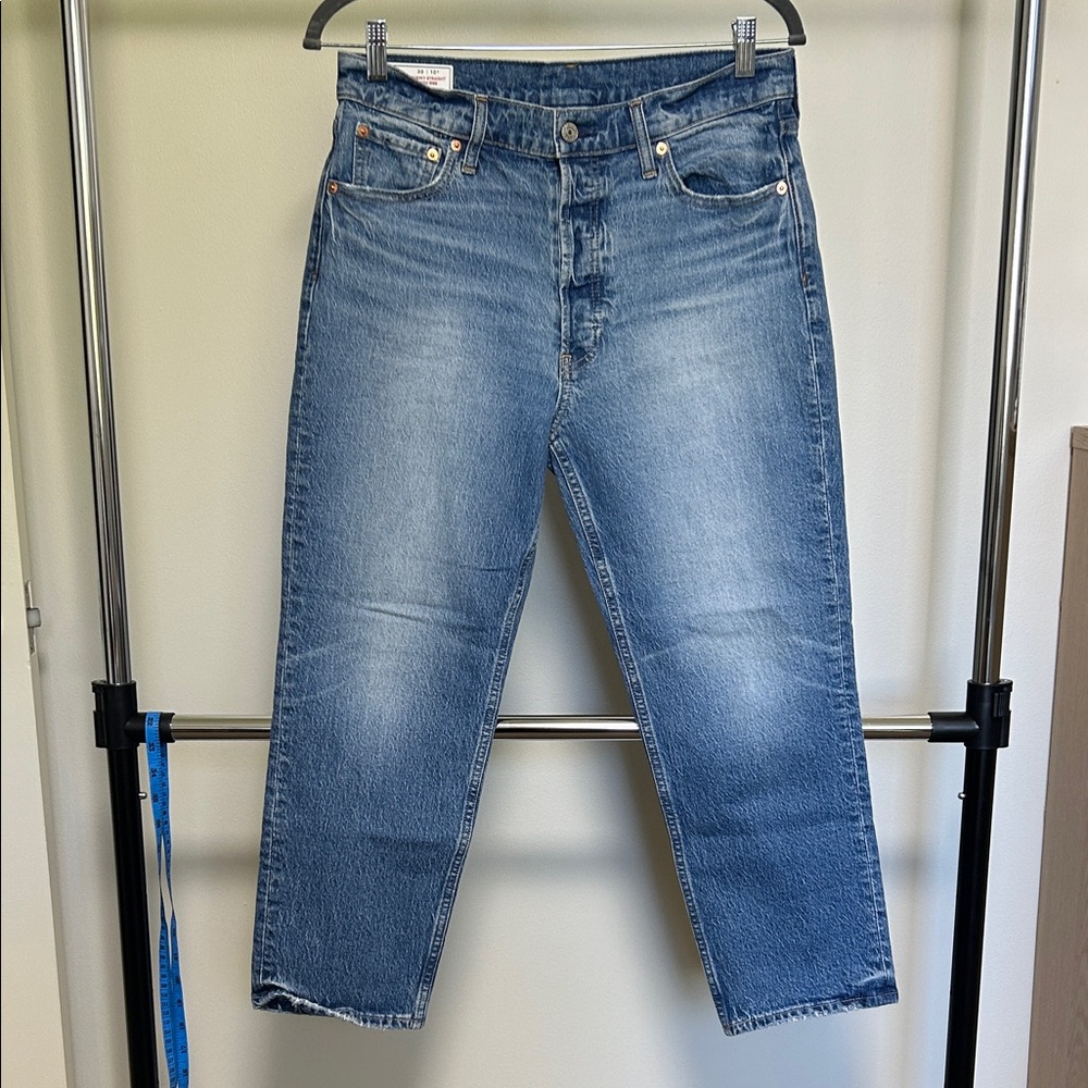 GAP Classic Light Blue Straight Leg Jeans - Size 30P/10P